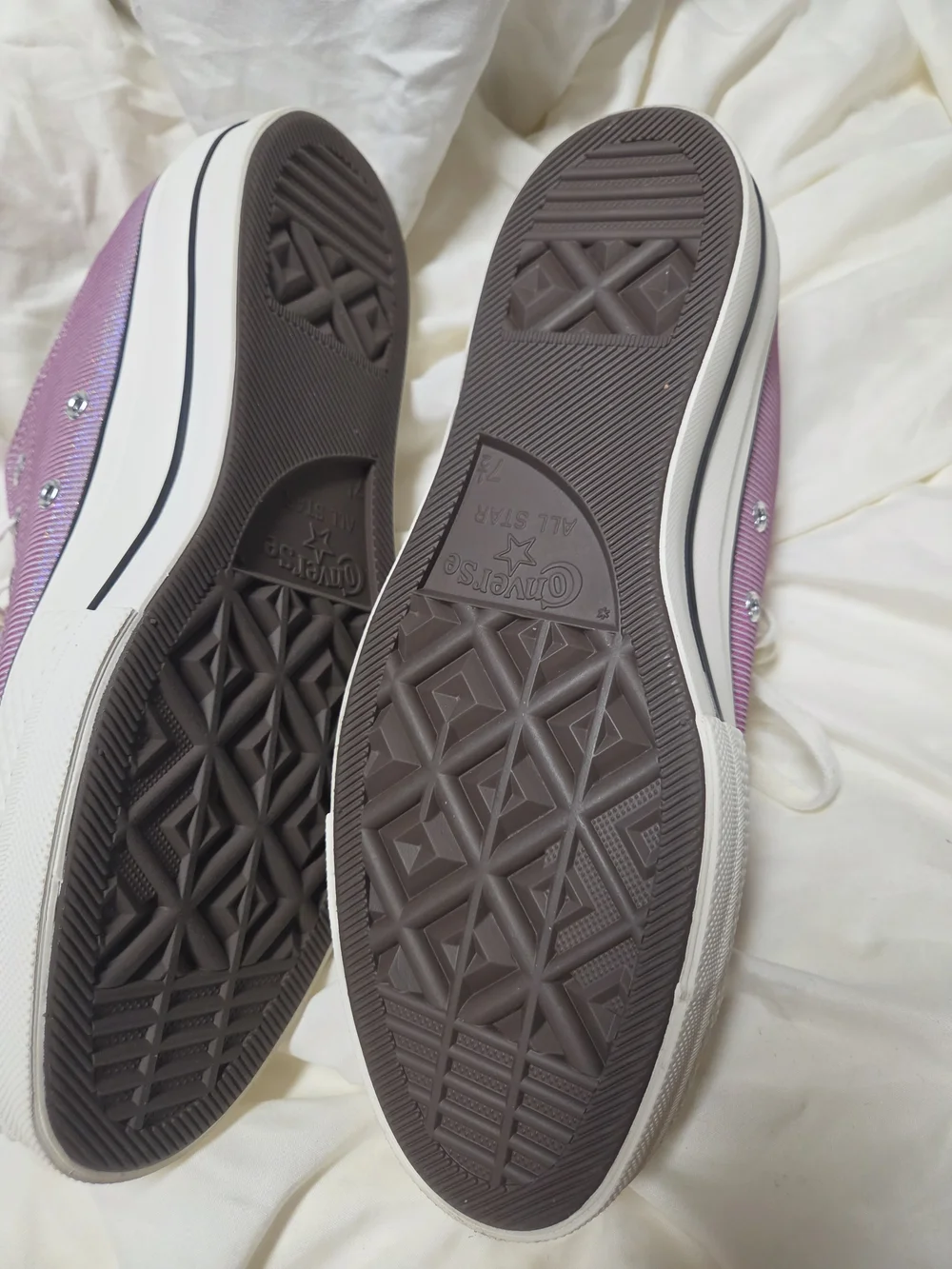 Converse Chuck Taylor All Star Low Top Sneakers - Lavender Pink